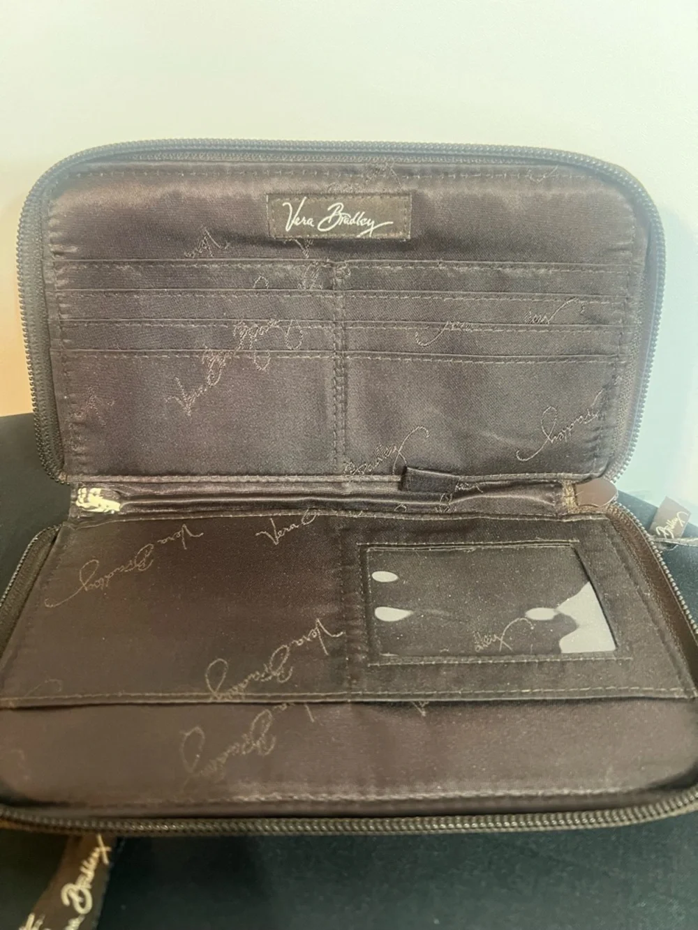 Vera Bradley Brown/Cream Zip Around Wallet in retired Imperial Pagoda Pattern - Picture 4 of 16